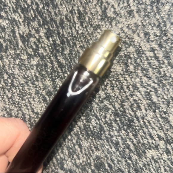 Viktor & Rolf Good Fortune Elixir Intense Eau de Parfum Travel Spray 0.34 Oz New - Picture 2 of 4